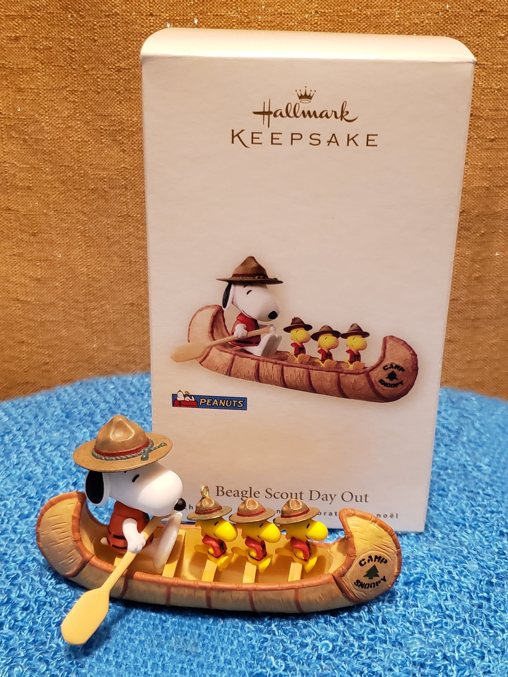 Beagle Scout Day Out Christmas Ornament - Brown/Yellow